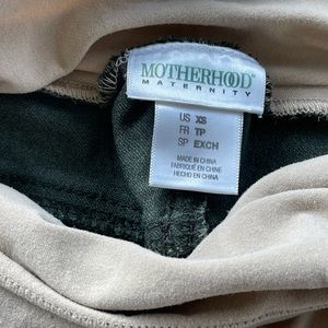 Motherhood Maternity green skinny pants full panel XS
